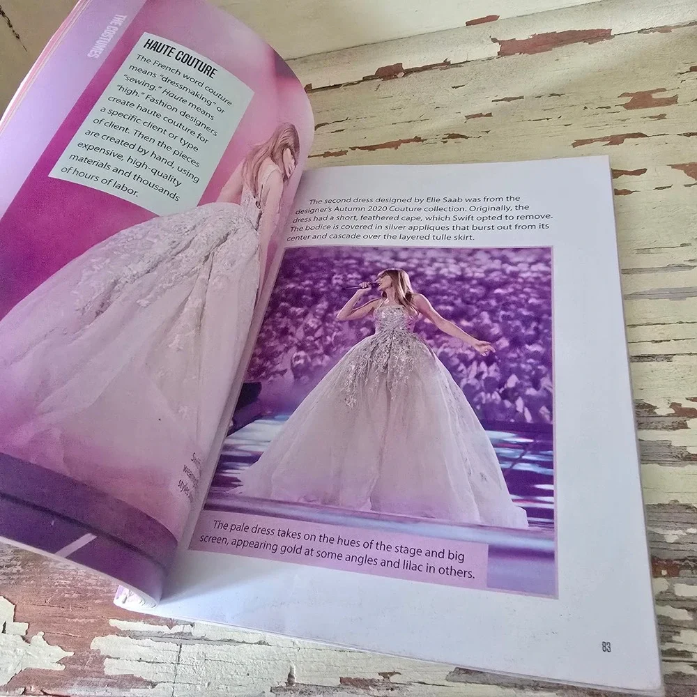 Taylor Swift The‎ Eras Tour Encyclopedia Mari Bolte Pop Culture Book Paperback